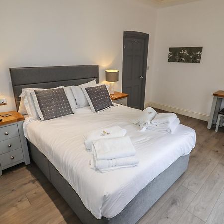Flat 4A Apartment Chester Bagian luar foto