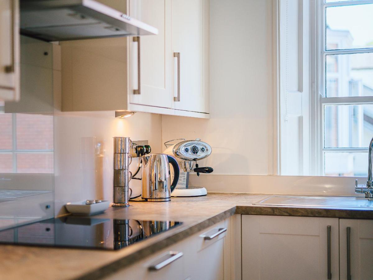 Flat 4A Apartment Chester Bagian luar foto